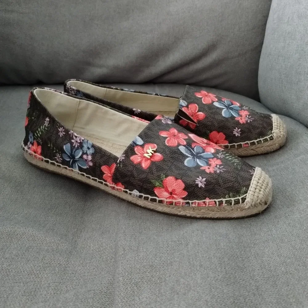 MICHAEL Michael Kors Kendrick Floral Espadrilles Size 8